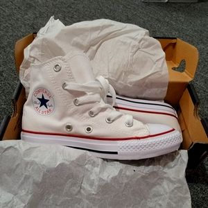 Brand New Never Worn Converse